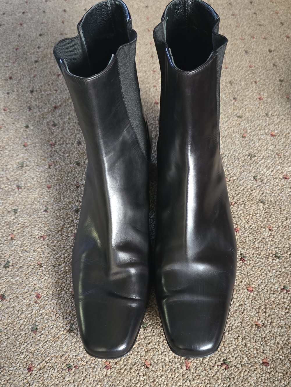 Cole Haan Made in Italy Black Leather Chelsea Boots Pointed Toe 8.5 B